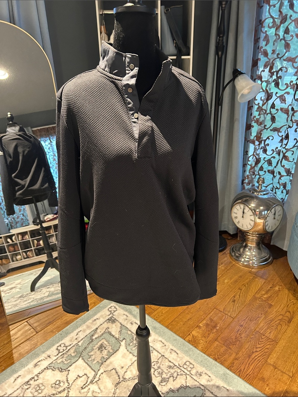 Under Armour Men's Black Textured Half-snap Pullover